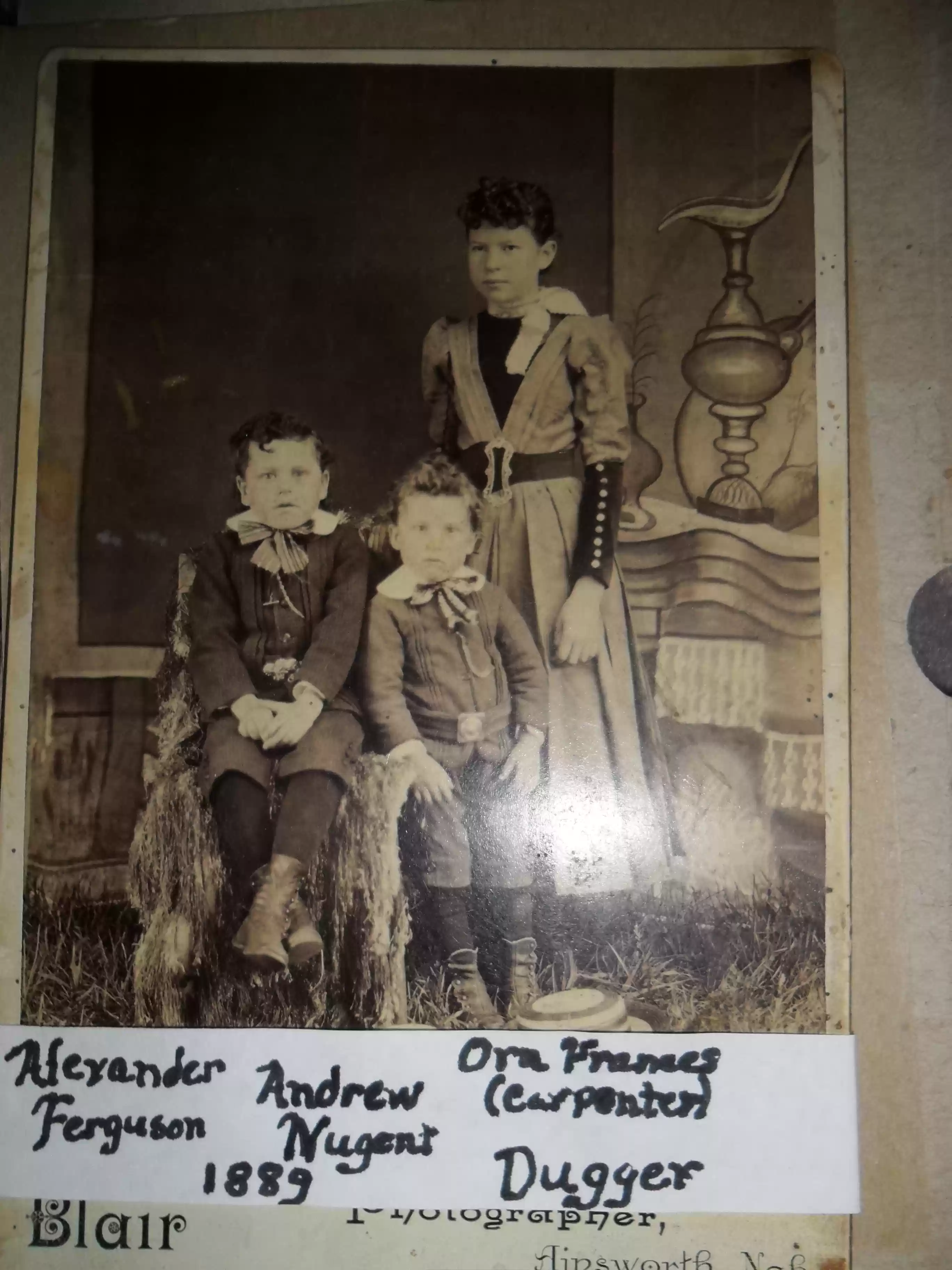SAM_0496-Andrew Ferguson and Virginia Belle Miller Dugger's living children Alexander, Andrew, Ora Frances-1889 in Ainsworth, Nebraska